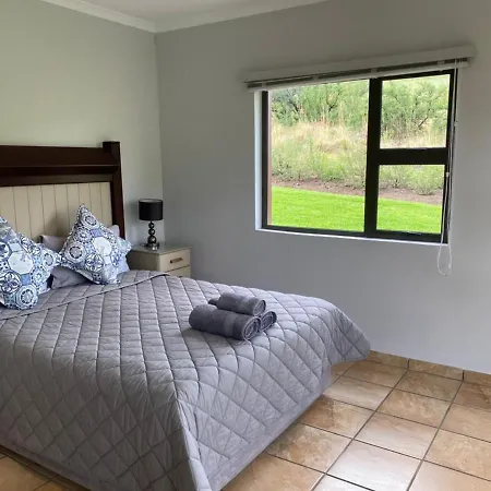 Odendaal'S Ridge Apartment Clarens Exterior photo