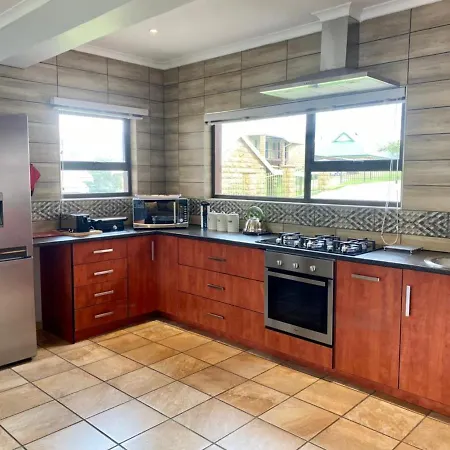 Odendaal'S Ridge Apartment Clarens Exterior photo
